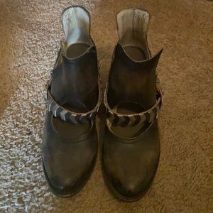 Freebird by Steve Madden Blade